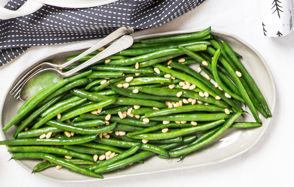 Green Beans with Caramelised Onions and Roasted Pine Nuts